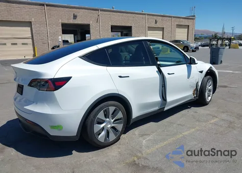 2023 Tesla Model Y Awd/Long Range Dual Motor All-Wheel Drive из США, поврежденный, VIN 7SAYGDEE3PF622553